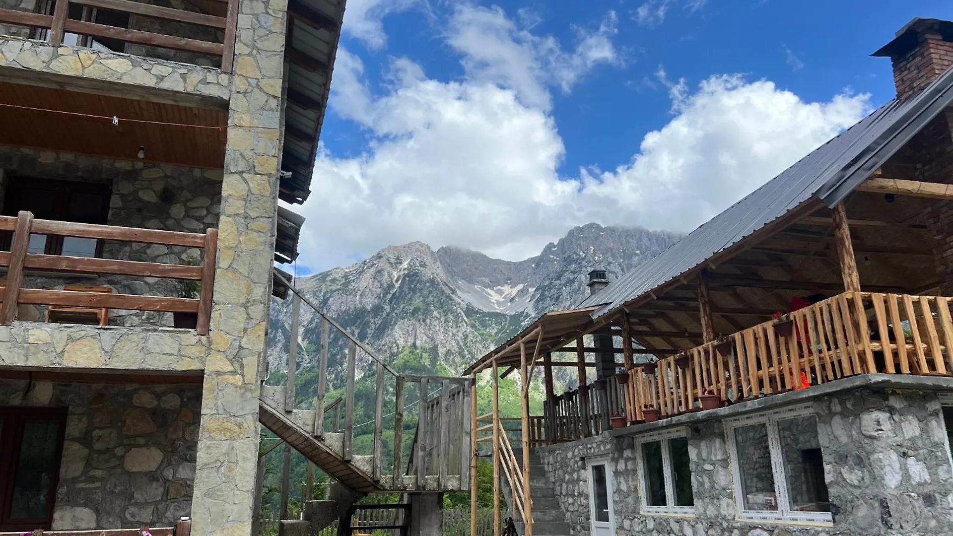 Montain Rosi Hotel Valbone 0*,  Albanien